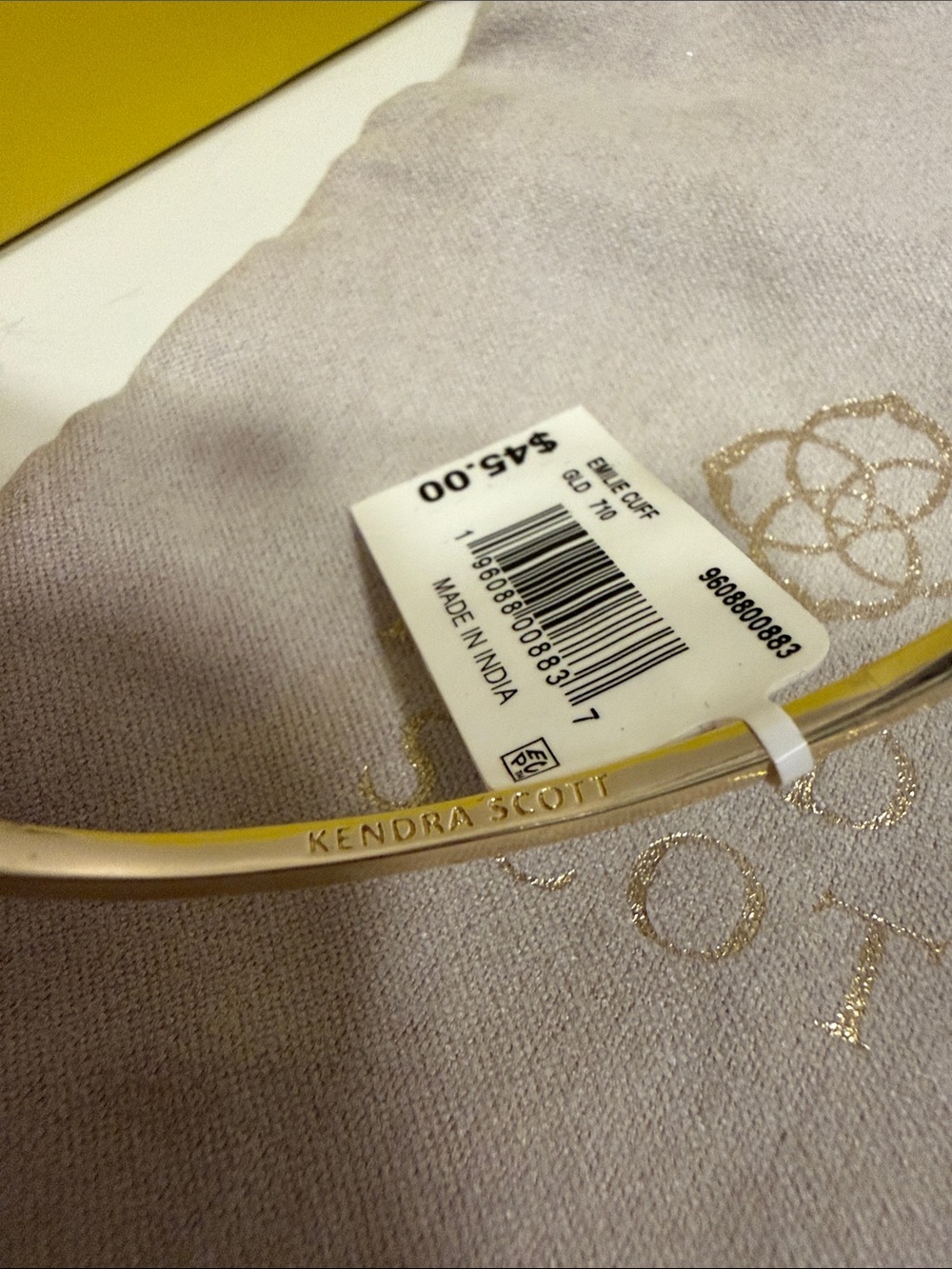 Kendra Scott Emilie Cuff Pale Pink Stones - Picture 4 of 6